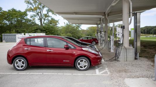 DOE's Argonne National Laboratory has acquired access to new data sets from J.D. Power to help better understand electric vehicle adoption and charging behavior. (Image by Argonne National Laboratory.)